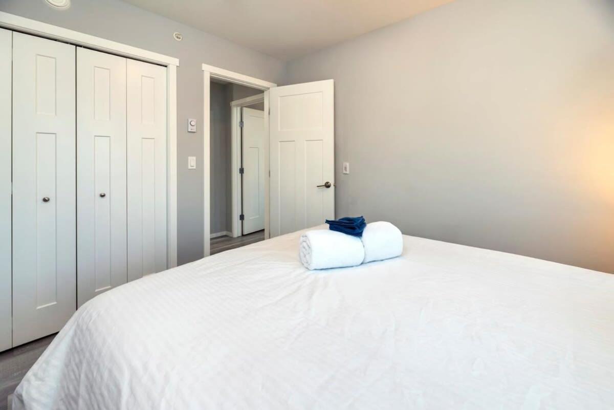 Nn - The Wanderoo - Riverdale 3-Bed 2 5-Bath Whitehorse Exteriör bild