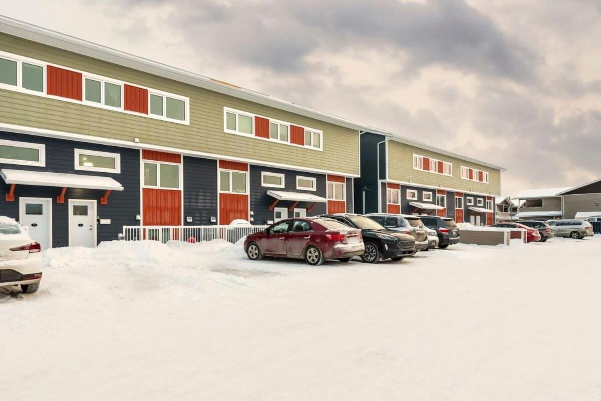 Nn - The Wanderoo - Riverdale 3-Bed 2 5-Bath Whitehorse Exteriör bild