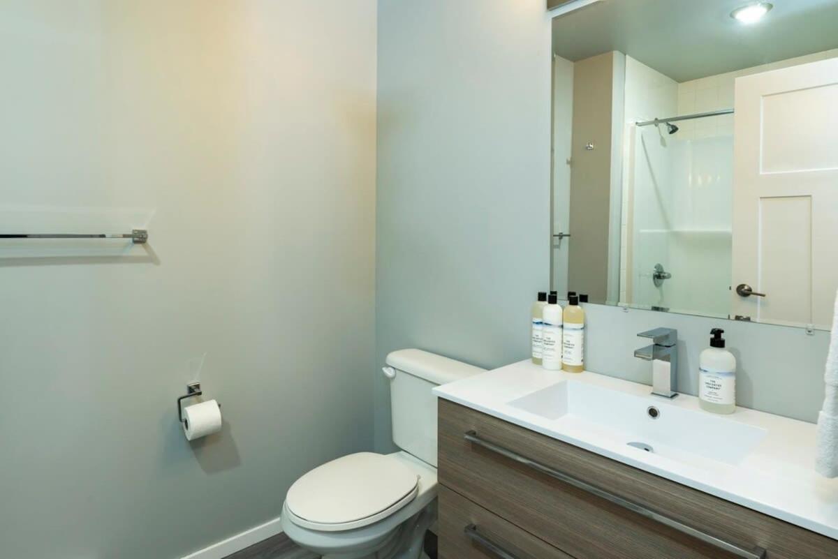 Nn - The Wanderoo - Riverdale 3-Bed 2 5-Bath Whitehorse Exteriör bild