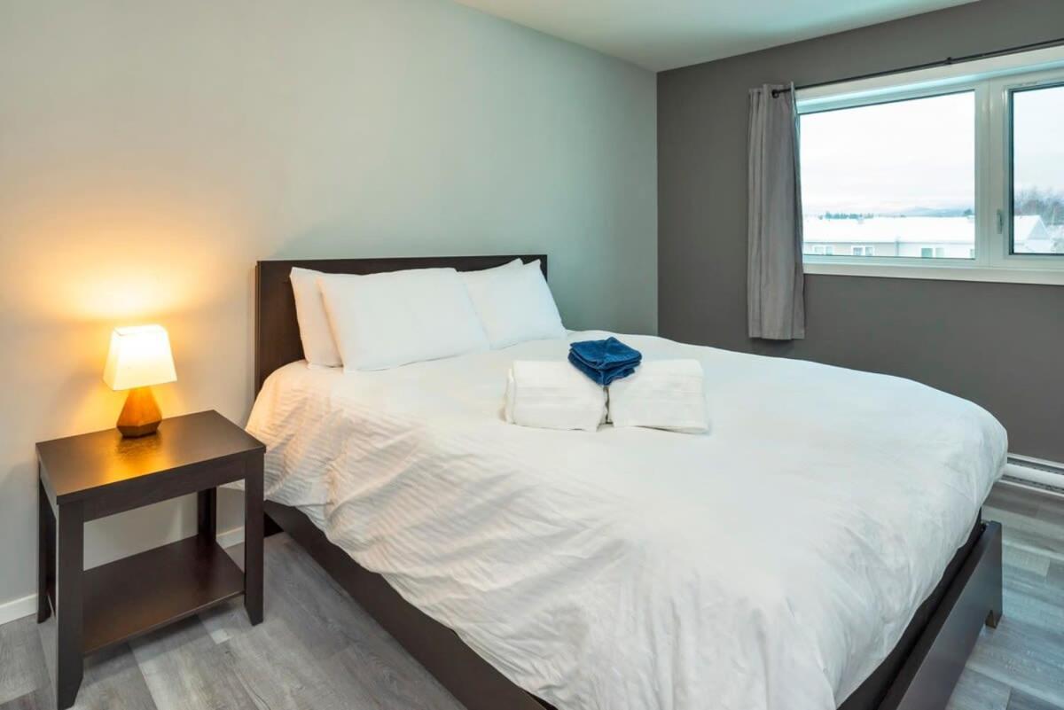 Nn - The Wanderoo - Riverdale 3-Bed 2 5-Bath Whitehorse Exteriör bild